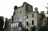 ireland-leap_castle_front1